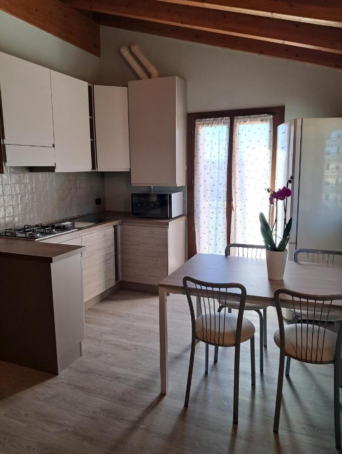 La Casa Di Mery Desenzano del Garda Eksteriør bilde
