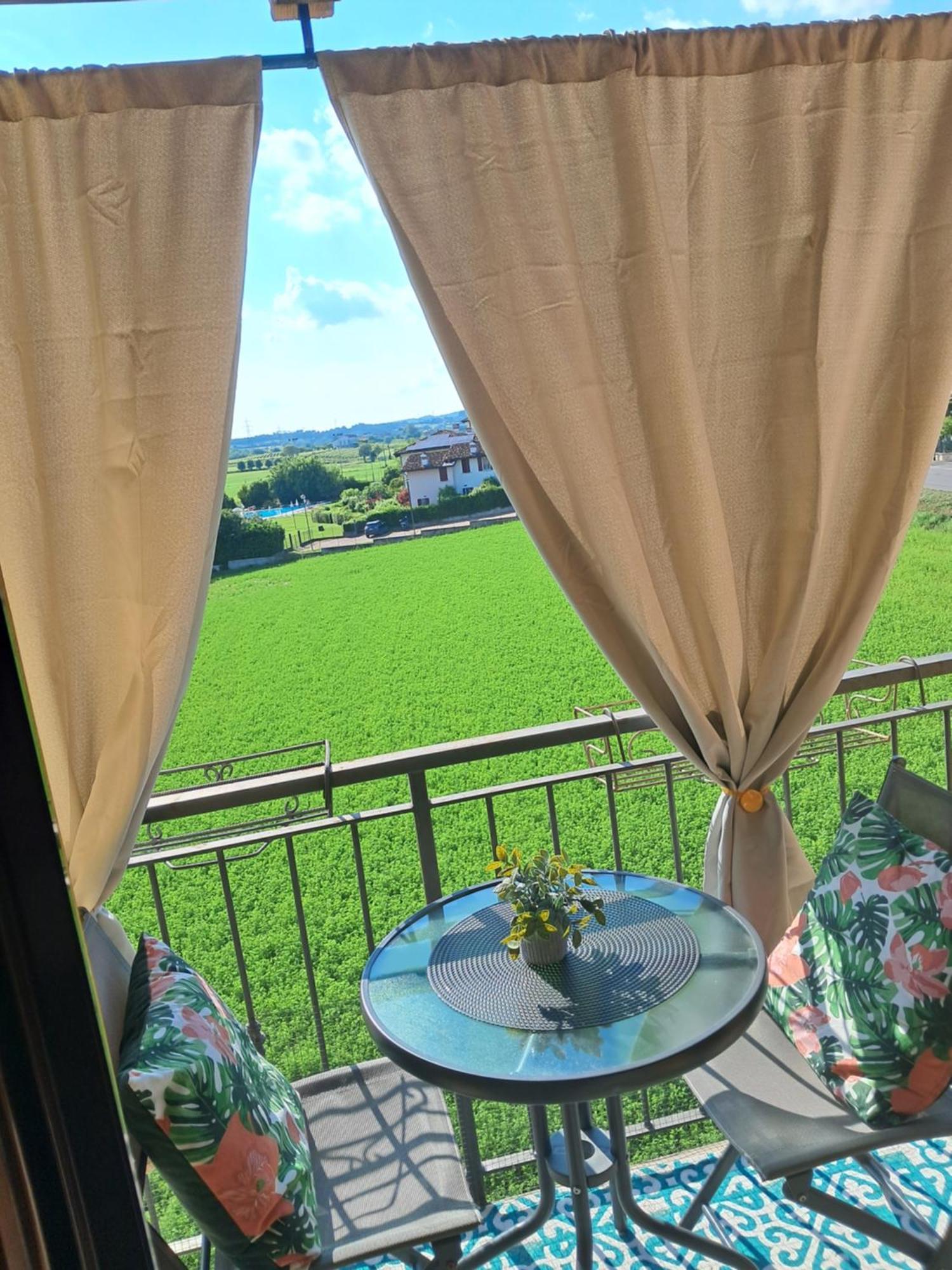 La Casa Di Mery Desenzano del Garda Eksteriør bilde